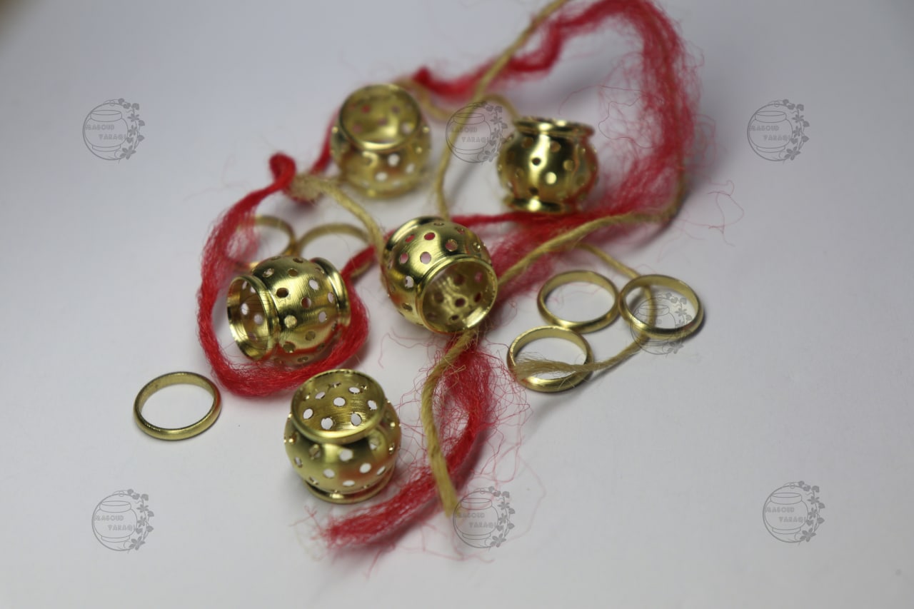 یراق پای کبوتر مدل پر سوراخ